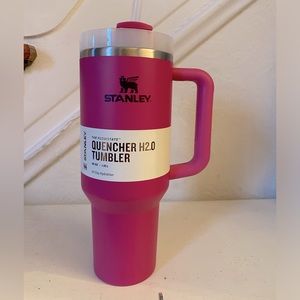 COPY - Stanley Quencher H2.0 Flowstate Tumbler (Fuchsia, 40oz)